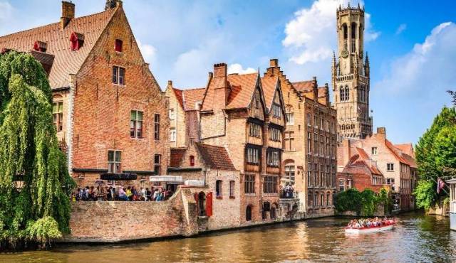 TOUTE LA COTE D'OPALE ET BRUGES 